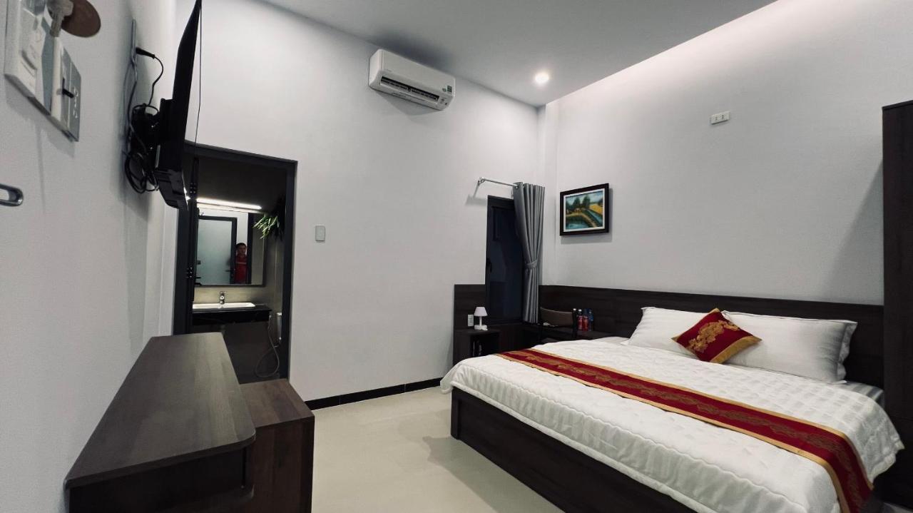 Huy Hoang Hotel Фантхьет Экстерьер фото