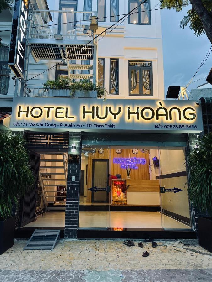 Huy Hoang Hotel Фантхьет Экстерьер фото